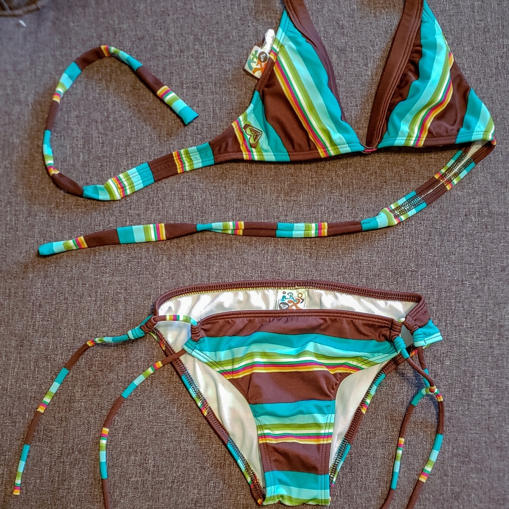 2 Piece Bathing Suit/Bikini